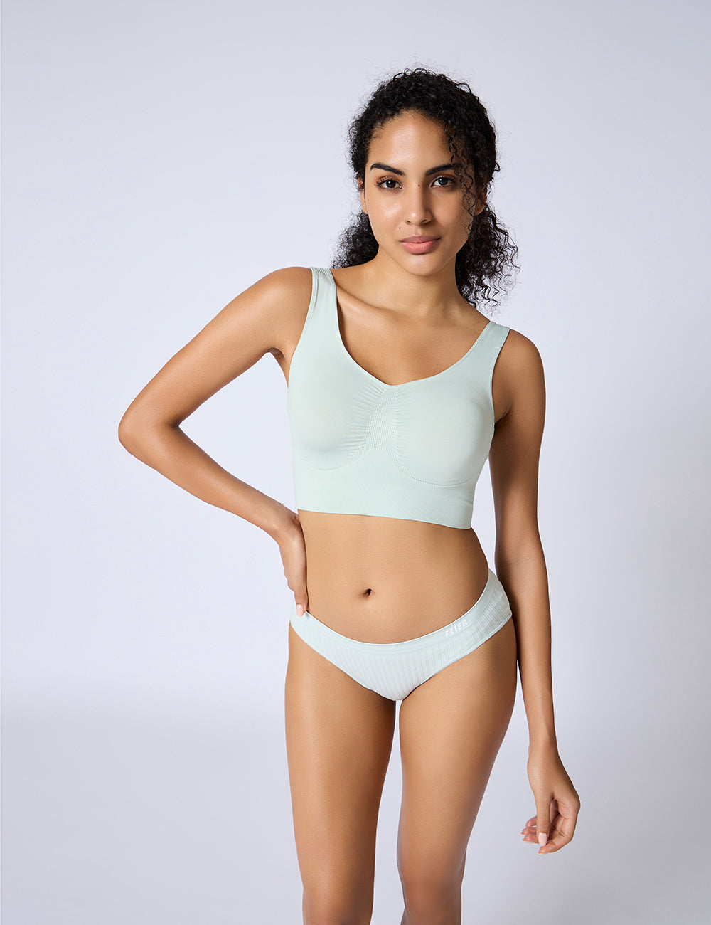 Second Skin Scoop Shaper Bra