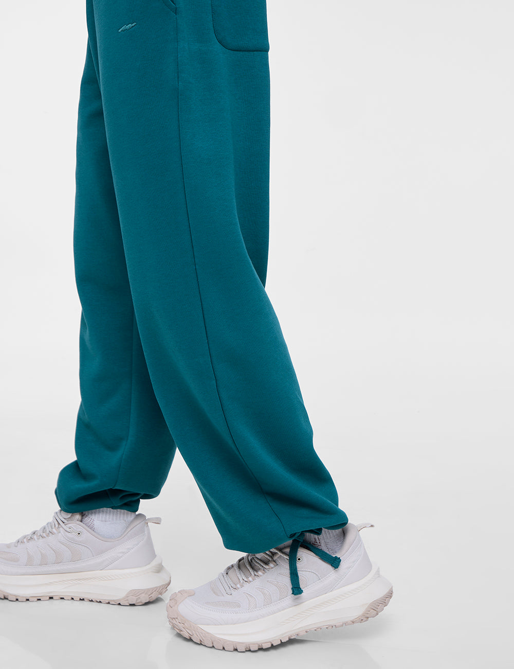 Men's 365 Wide-Leg Pant