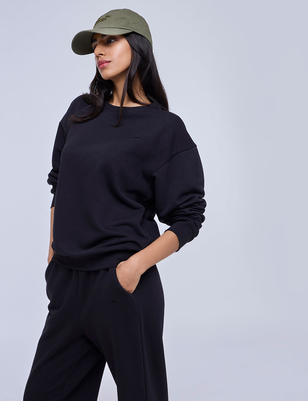 365 Off-Duty Sweatshirt